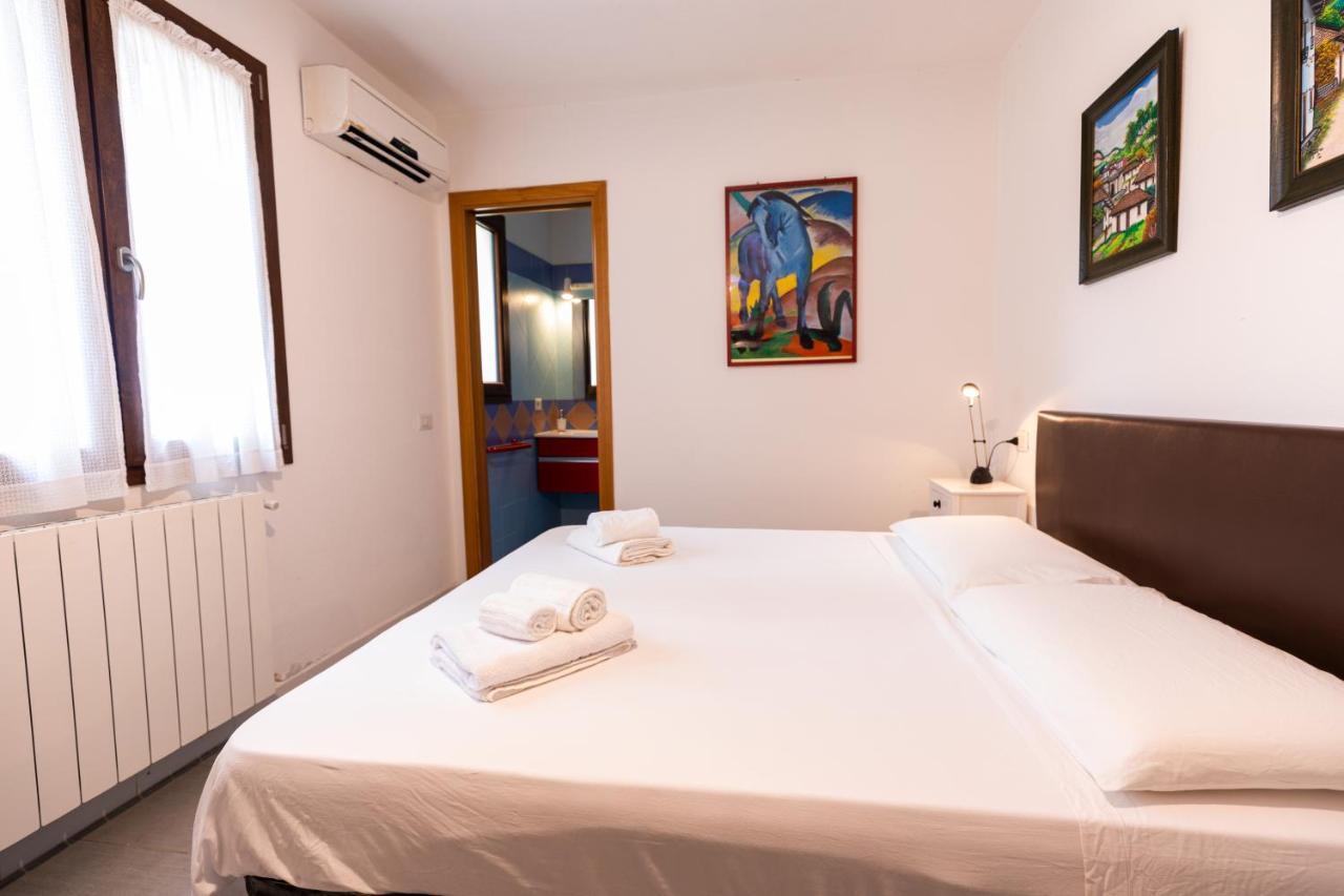 Theo'S Rooms Olbia Exteriér fotografie