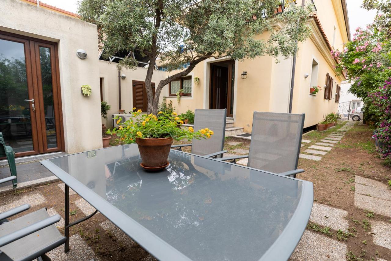 Theo'S Rooms Olbia Exteriér fotografie